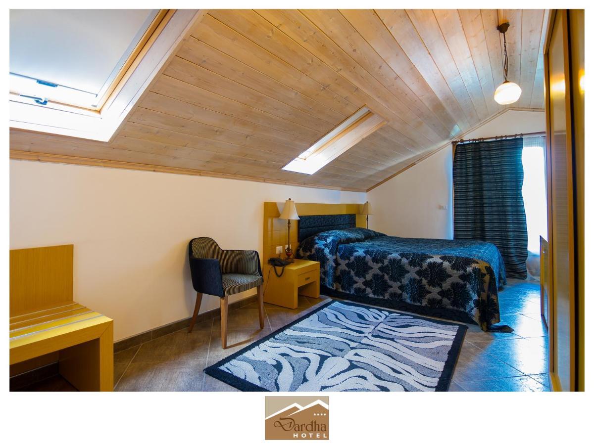 Hotel Dardha Pokoj fotografie
